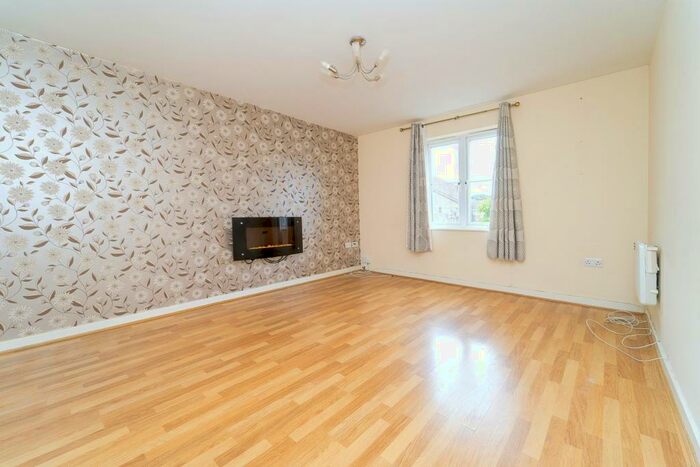 2 Bedroom Apartment To Rent In Straight Mile Court, Burnley, Lancashire, BB11