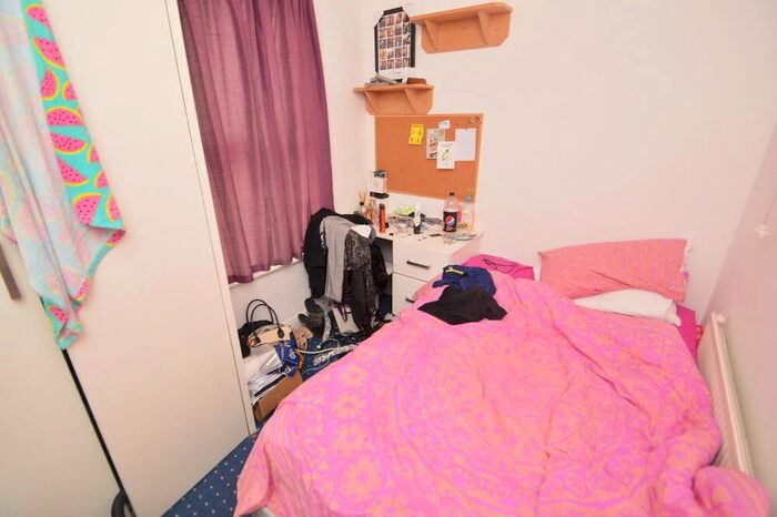 5 Bedroom Detached House To Rent In Albion Road, Fallowfield, Manchester, M14