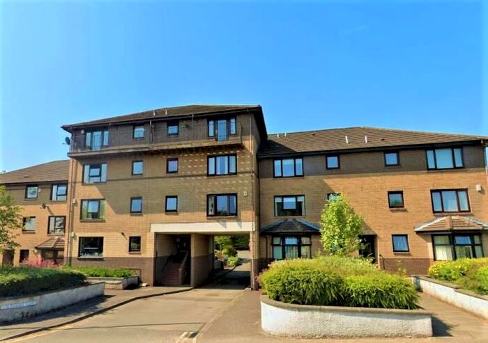 2 Bedroom Flat To Rent In Flat /, Goldenhill Court, Kilbowie Road, Hardgate, Clydebank, G81
