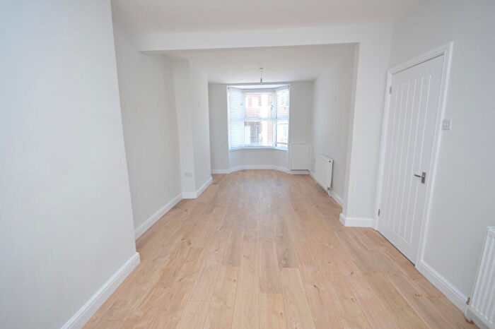 3 Bedroom House To Rent In Cromwell Road, Rushden, NN10