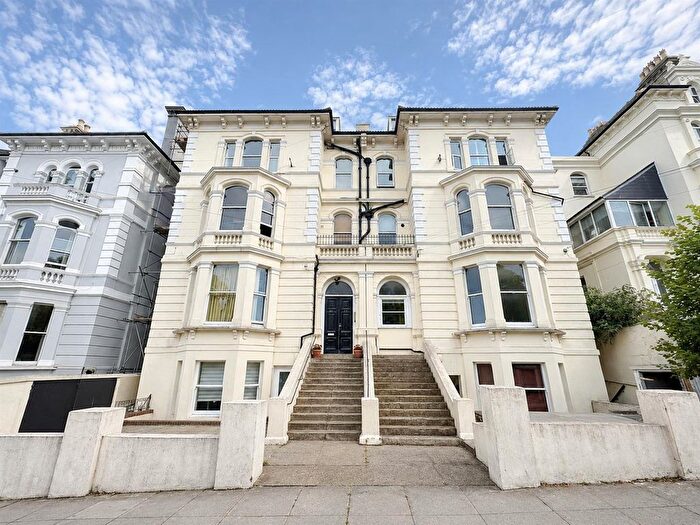 2 Bedroom Flat To Rent In Cornwallis Gardens, Hastings, TN34