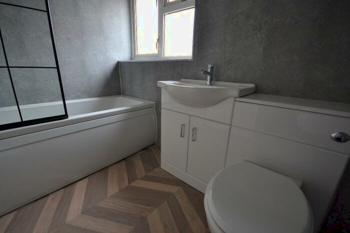 3 Bedroom Terraced House To Rent In Annandale Road, Hull, HU9