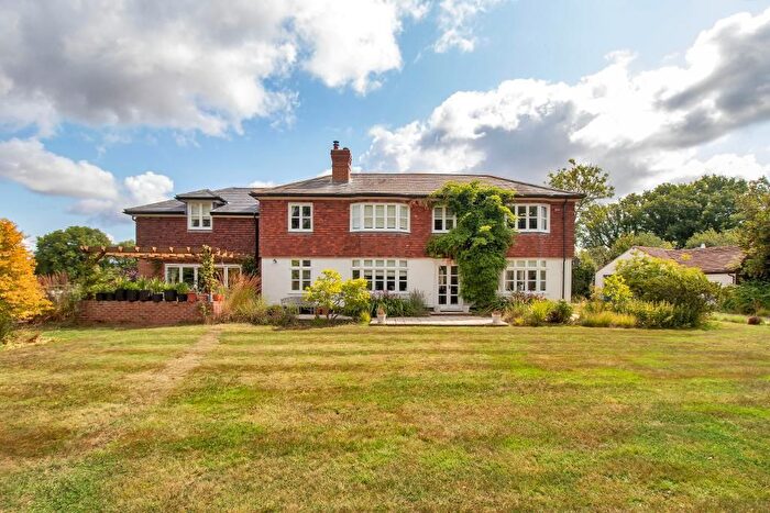 6 Bedroom Detached House For Sale In Mundy Bois Road, Egerton, Kent, TN27