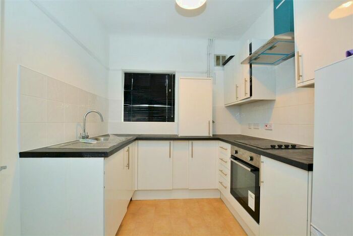 2 Bedroom Flat To Rent In Thornbury Road, Osterley, Isleworth, TW7