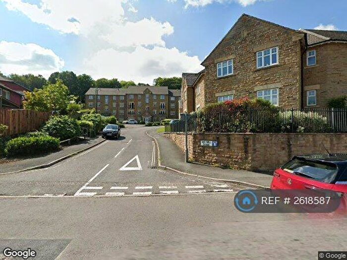 2 Bedroom Flat To Rent In Ripponden, Sowerby Bridge, HX6