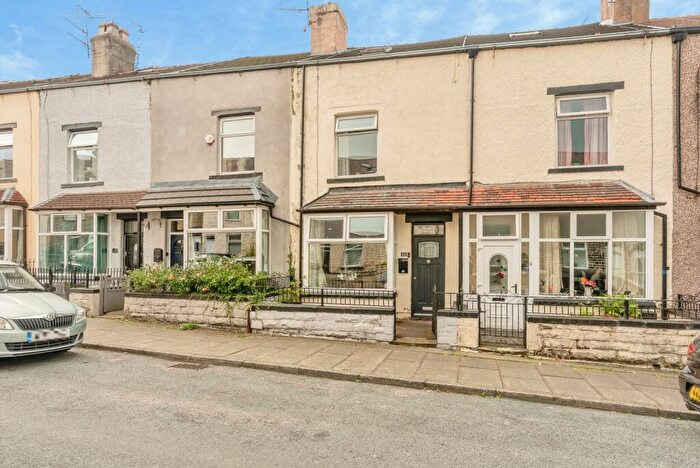 5 Bedroom Terraced House For Sale In Olympia Street, Brunshaw, Burnley, Lancashire, BB10