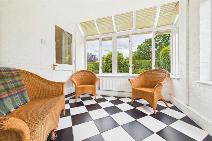 4 Bedroom Detached House For Sale In Victoria Road, Mortimer, Reading, RG7