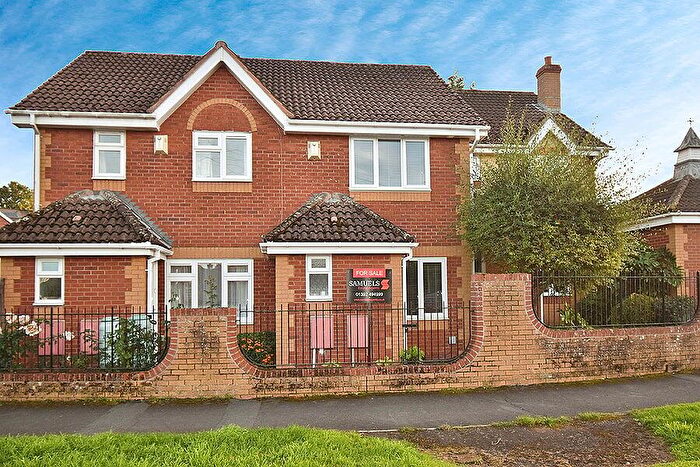 2 Bedroom Terraced House For Sale In Bucknill Close, Exminster, Exeter, EX6
