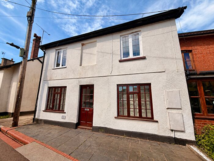 2 Bedroom Flat To Rent In Fore Street, Silverton, Exeter, EX5