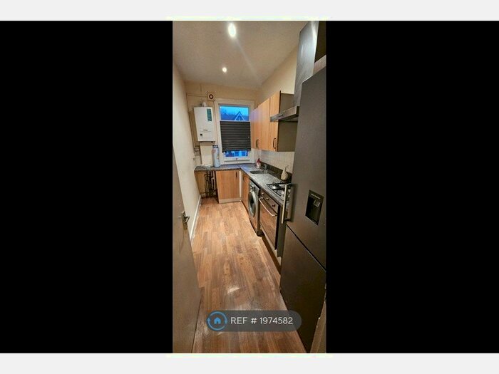 2 Bedroom Flat To Rent In Natal Road, Thornton Heath, CR7