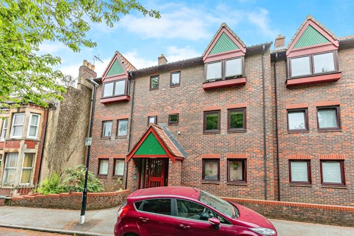 1 Bedroom Apartment To Rent In Cumberland Place, Bristol, BS8