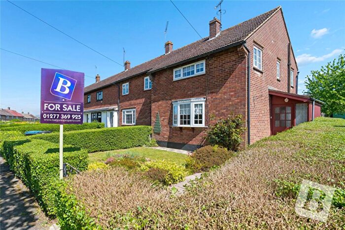 2 Bedroom End Of Terrace House For Sale In Acres Avenue, Ongar, Essex, CM5