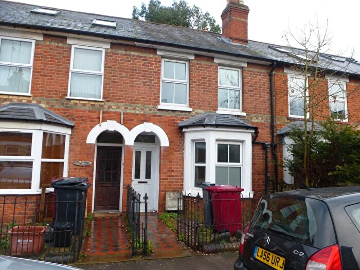 4 Bedroom Terraced House To Rent In De Beauvoir Road, Reading, Berkshire, RG1