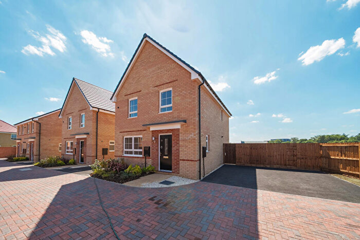 4 Bedroom Detached House To Rent In Sheerness Way, Hampton Beach, Peterborough, PE7