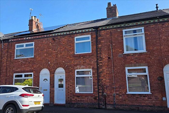 2 Bedroom Terraced House For Sale In John Street, Winsford, CW7