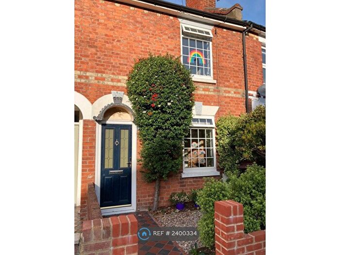 2 Bedroom Terraced House To Rent In Hemdean Road, Reading, RG4