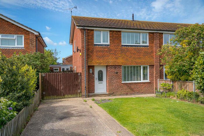 3 Bedroom House To Rent In Malvern Park, Herne Bay, CT6