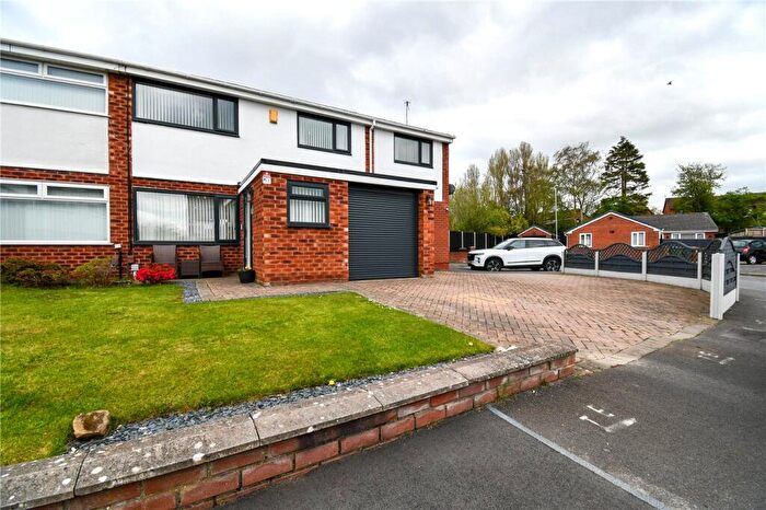 4 Bedroom Semi-Detached House For Sale In Palmwood Close, Prenton, Wirral, CH43
