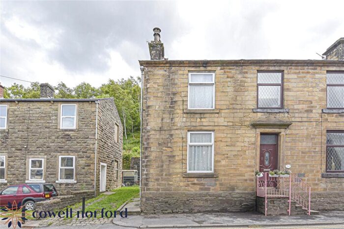 3 Bedroom End Of Terrace House For Sale In Market Street, Whitworth, Rochdale, Lancashire, OL12