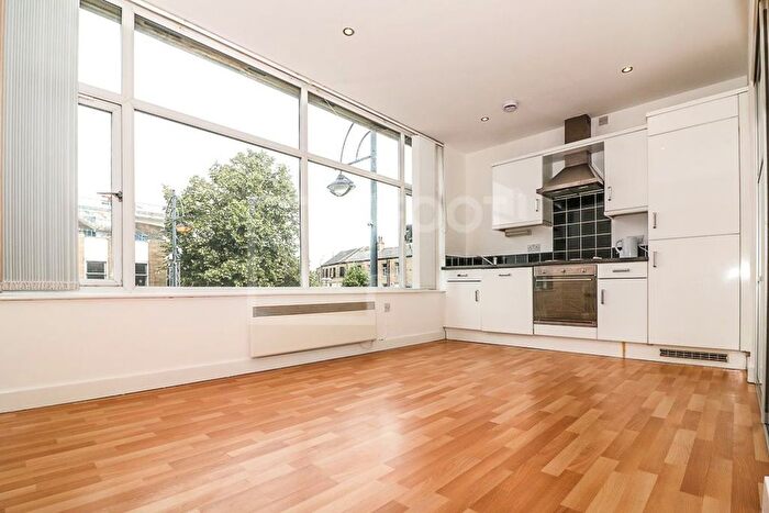 1 Bedroom Flat To Rent In Rawson Quarters, James Street, BD1