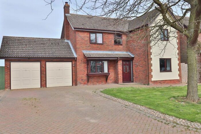 4 Bedroom Detached House For Sale In Rectory Road, Wyverstone, Stowmarket, IP14