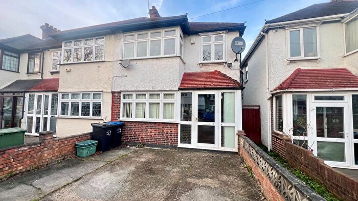 3 Bedroom End Of Terrace House To Rent In Woodfield Gardens, New Malden, KT3