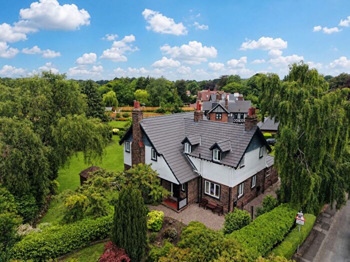 4 Bedroom Detached House For Sale In Vyner Road South, Prenton, CH43