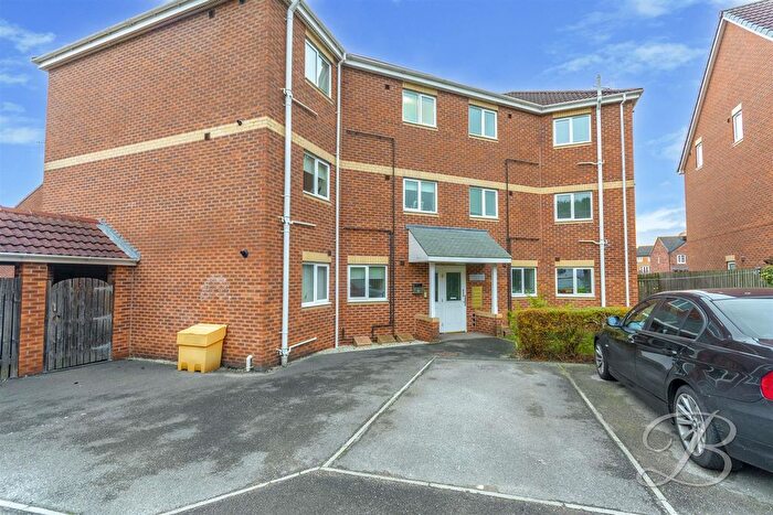 2 Bedroom Flat For Sale In Sandmartins Close, Mansfield, NG18