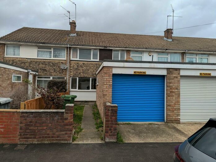 3 Bedroom Terraced House To Rent In Lathom Road, East Ham, E6