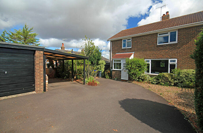 4 Bedroom Detached House For Sale In Greens Meade, Woodfalls, SP5