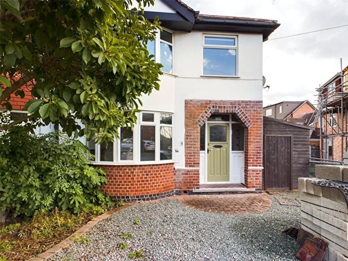 3 Bedroom Semi-Detached House To Rent In Gwenbrook Road, Beeston, Nottingham, NG9