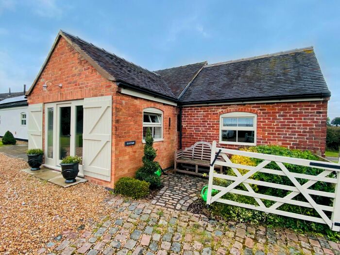 1 Bedroom Barn Conversion To Rent In North Lane, Brailsford, Ashbourne, DE6