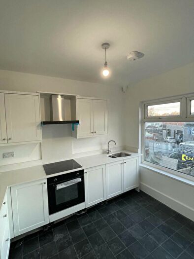 2 Bedroom Flat To Rent In Childwall Valley Road, Childwall, L16