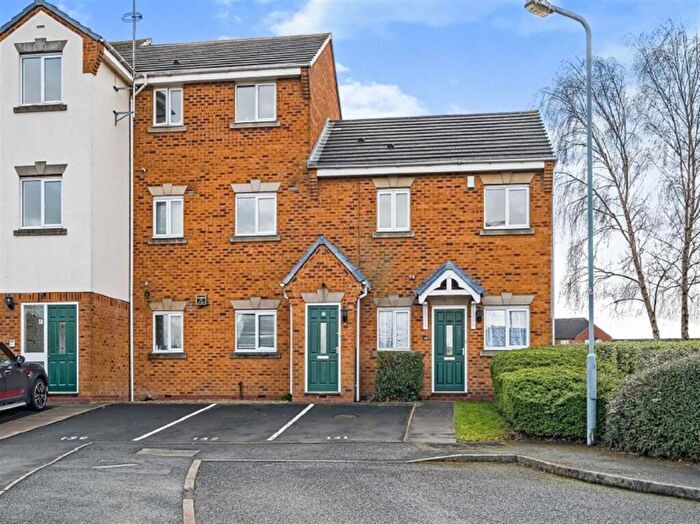 1 Bedroom Apartment For Sale In Rugeley Close, Tipton, DY4