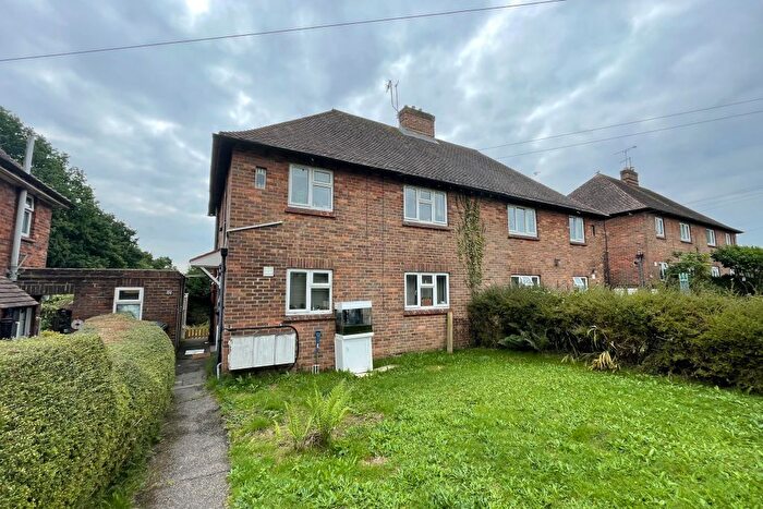 2 Bedroom Maisonette To Rent In Burdett Road, Crowborough, TN6