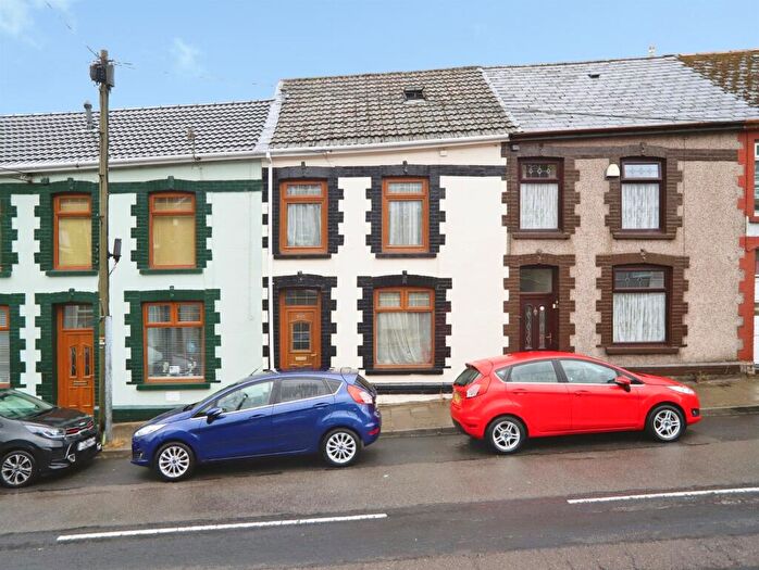 3 Bedroom Terraced House For Sale In Park Road, Treorchy, CF42