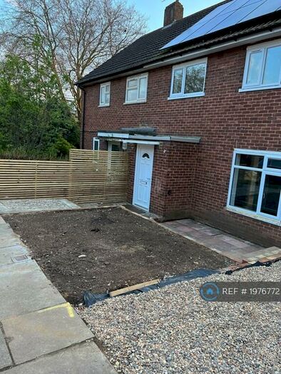 3 Bedroom Semi-Detached House To Rent In Greydells Road, Stevenage, SG1