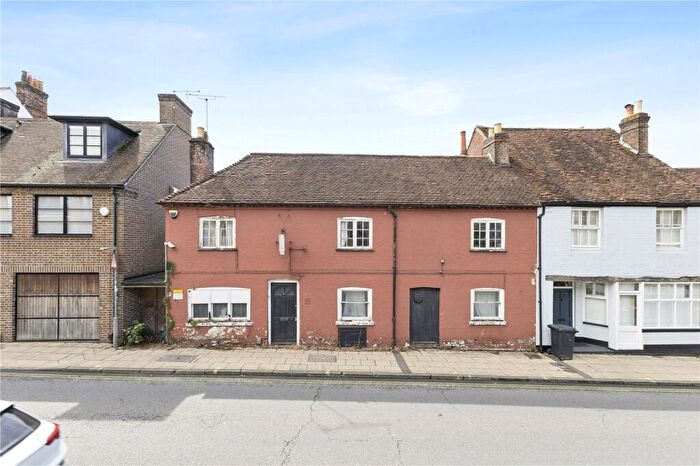 4 Bedroom Terraced House For Sale In Chesil Street, Winchester, Hampshire, SO23