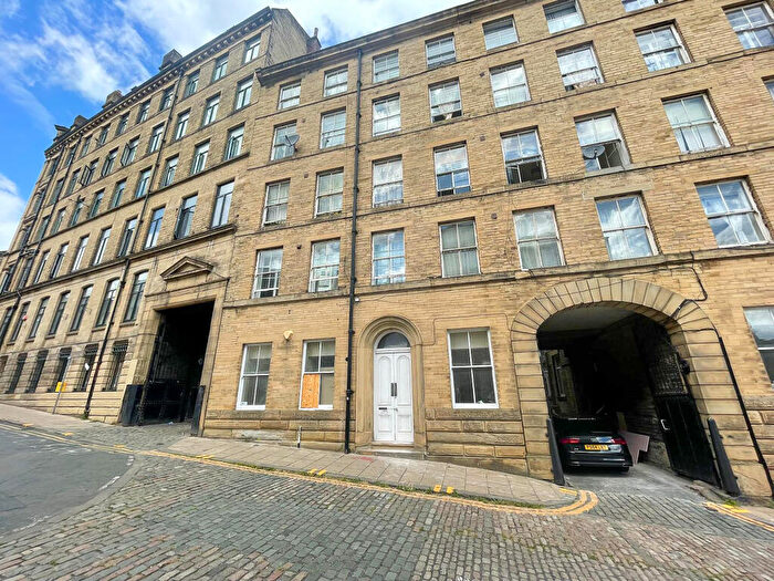 11 Bedroom House For Sale In Duke Street, Bradford, BD1