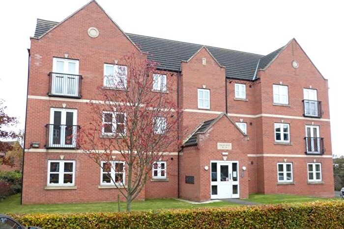 2 Bedroom Flat To Rent In Collum House Road, Scunthorpe, DN16