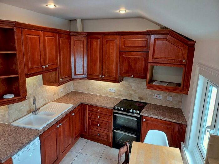 1 Bedroom Flat To Rent In Barnes High Street, London, SW13