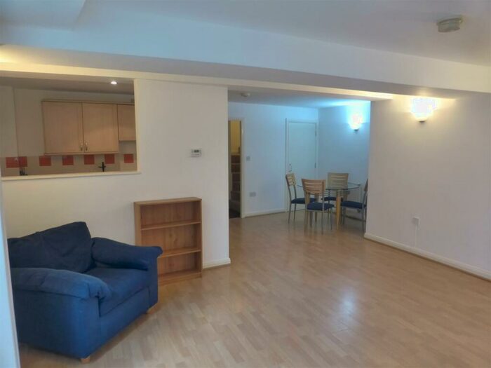 2 Bedroom Duplex To Rent In Union Street, Off Turner Street, Northern Quarter, M4