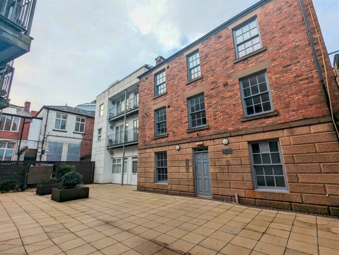1 Bedroom Apartment To Rent In The Courtyard, Lord Street, Southport Centre, Merseyside, PR8