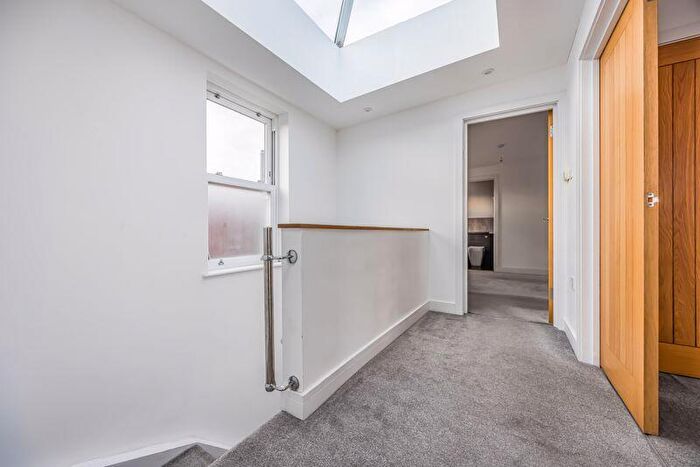 3 Bedroom Flat For Sale In Victoria Road South, Southsea, PO5