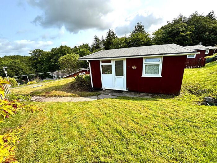Chalet For Sale In Llangain, Carmarthen, SA33