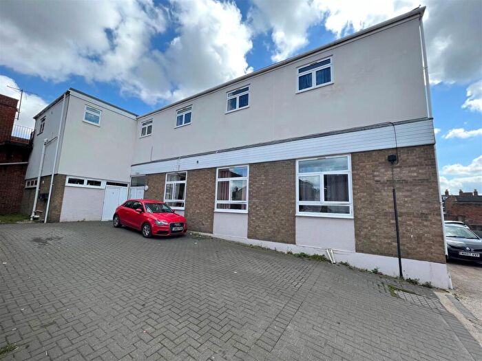 2 Bedroom Flat To Rent In Gore Lane, Spalding, PE11
