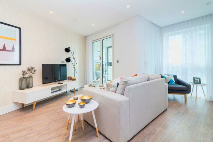 1 Bedroom Flat To Rent In New Drum Street, Aldgate Place, Aldgate, London, E1