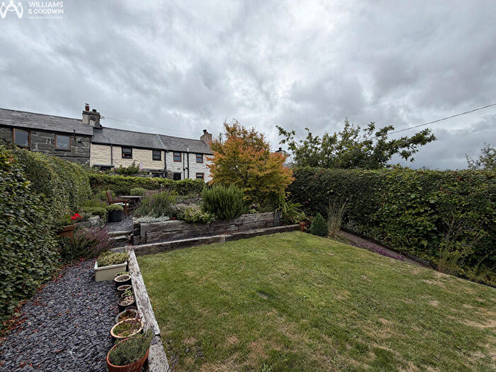 3 Bedroom Cottage For Sale In Carreg Y Gath, Rhiwlas, Gwynedd, LL57