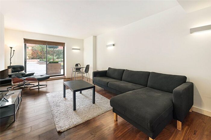 1 Bedroom Flat To Rent In Bolsover Street, London, W1W