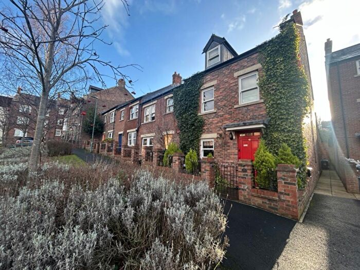 5 Bedroom End Of Terrace House For Sale In The Sidings, Durham, County Durham, DH1
